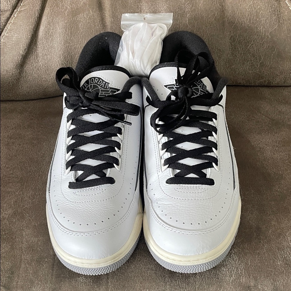 Jordan Men's White and Black Sneakers